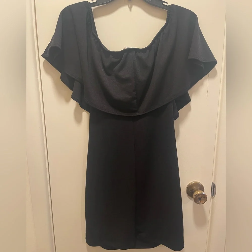 Brat Star Black Off-Shoulder Mini Dress - Picture 2 of 3
